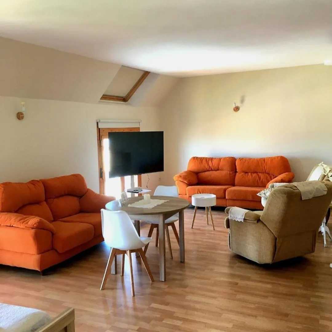 Aposentos Aove On Tour Hotel Villacarrillo Guest house